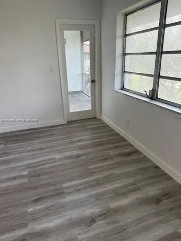 1400 NE 191st Street Miami FL 33179
