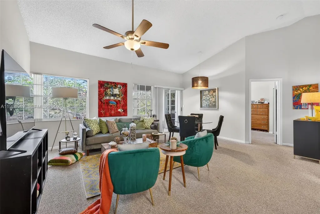 2890 N Oakland Forest Drive Lauderdale Lakes FL 33309