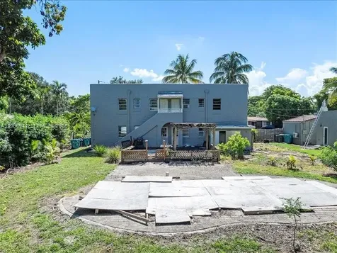 11402 NE 8th Court Biscayne Park FL 33161