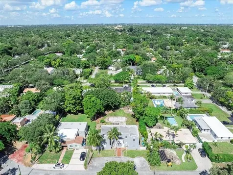 11402 NE 8th Court Biscayne Park FL 33161