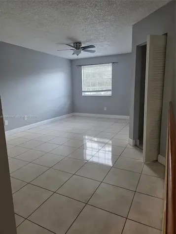 18316 NW 68th Avenue Hialeah FL 33015