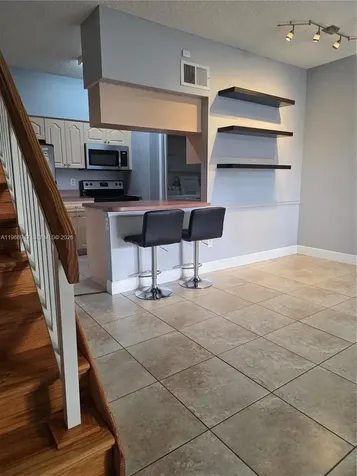 18316 NW 68th Avenue Hialeah FL 33015