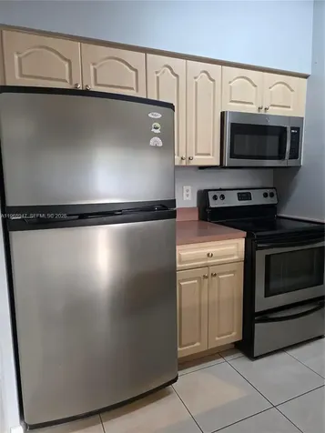 18316 NW 68th Avenue Hialeah FL 33015