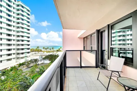 5225 Collins Avenue Miami Beach FL 33140