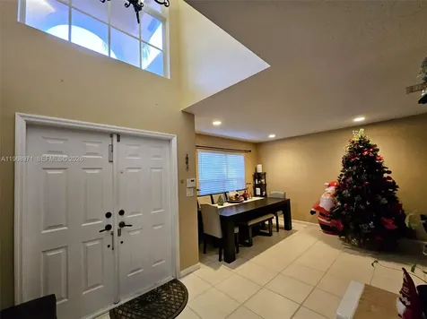 14070 S Forest Oak Circle Davie FL 33325