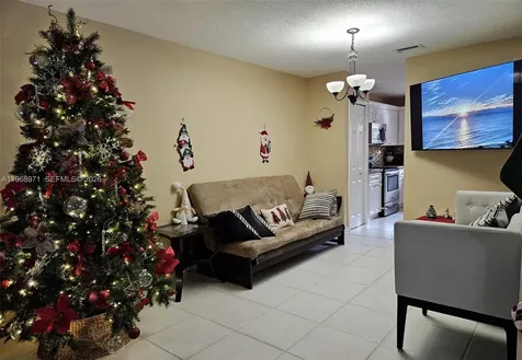 14070 S Forest Oak Circle Davie FL 33325