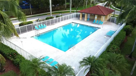 14070 S Forest Oak Circle Davie FL 33325