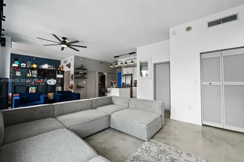 133 NE 2nd Avenue Miami FL 33132