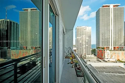 133 NE 2nd Avenue Miami FL 33132