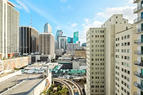 133 NE 2nd Avenue Miami FL 33132