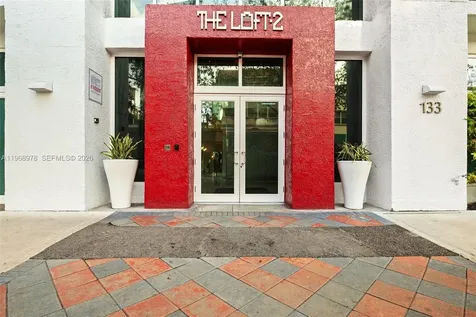 133 NE 2nd Avenue Miami FL 33132