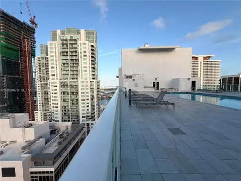 133 NE 2nd Avenue Miami FL 33132