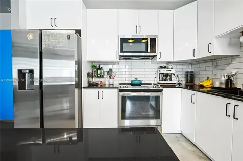 133 NE 2nd Avenue Miami FL 33132