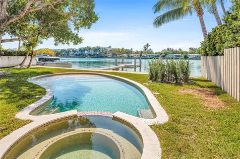1170 S Biscayne Point Road Miami Beach FL 33141