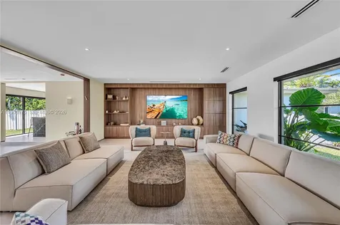 1170 S Biscayne Point Road Miami Beach FL 33141