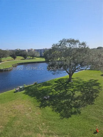 9441 Live Oak Place Davie FL 33324