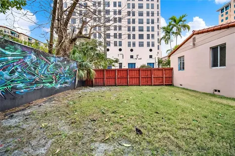 2001 SW 37th Avenue Miami FL 33145