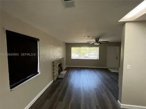 816 Beech Road West Palm Beach FL 33409