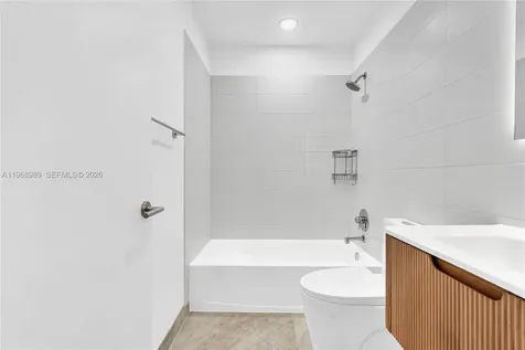4917 SW 32nd Way Hollywood FL 33312