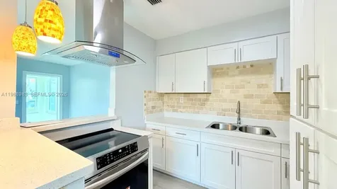 432 NW 103rd Street Miami FL 33150