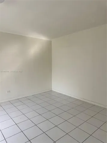 480 NE 127th Street North Miami FL 33161