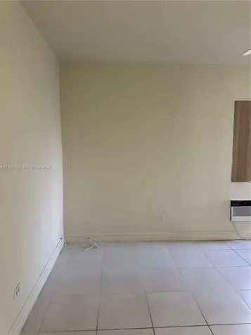 480 NE 127th Street North Miami FL 33161