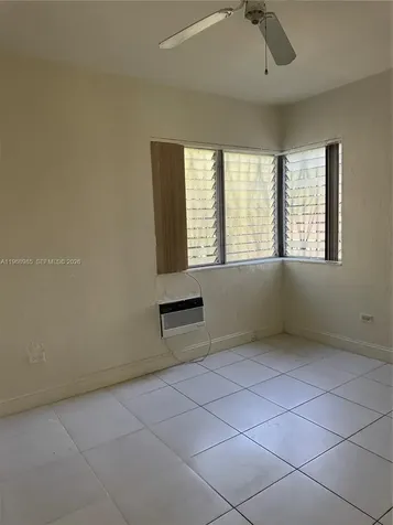 480 NE 127th Street North Miami FL 33161