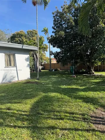 480 NE 127th Street North Miami FL 33161