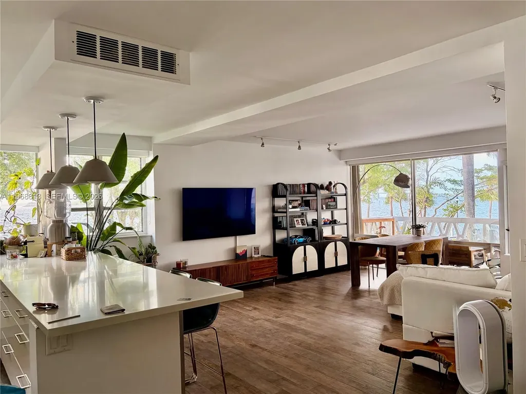 1430 Brickell Bay Drive Miami FL 33131