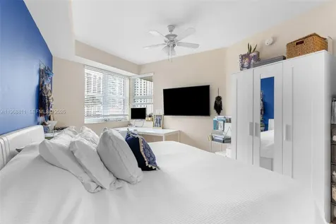 19900 E Country Club Drive Aventura FL 33180