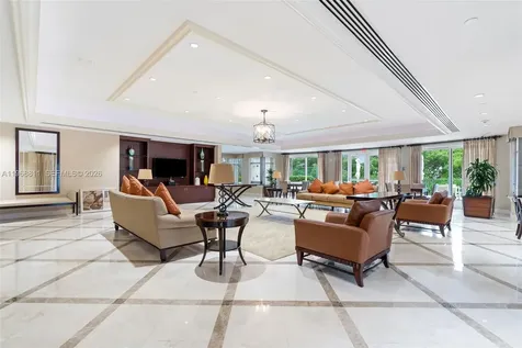 19900 E Country Club Drive Aventura FL 33180
