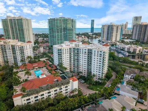 19900 E Country Club Drive Aventura FL 33180