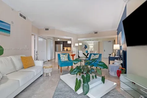 19900 E Country Club Drive Aventura FL 33180