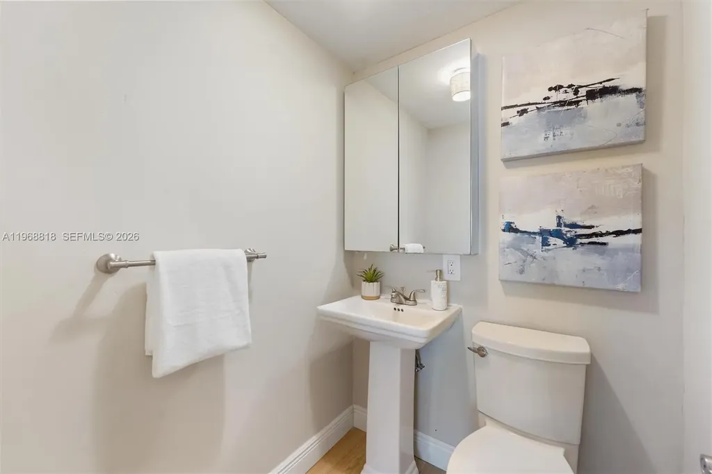 2935 NE 21st Terrace Fort Lauderdale FL 33306