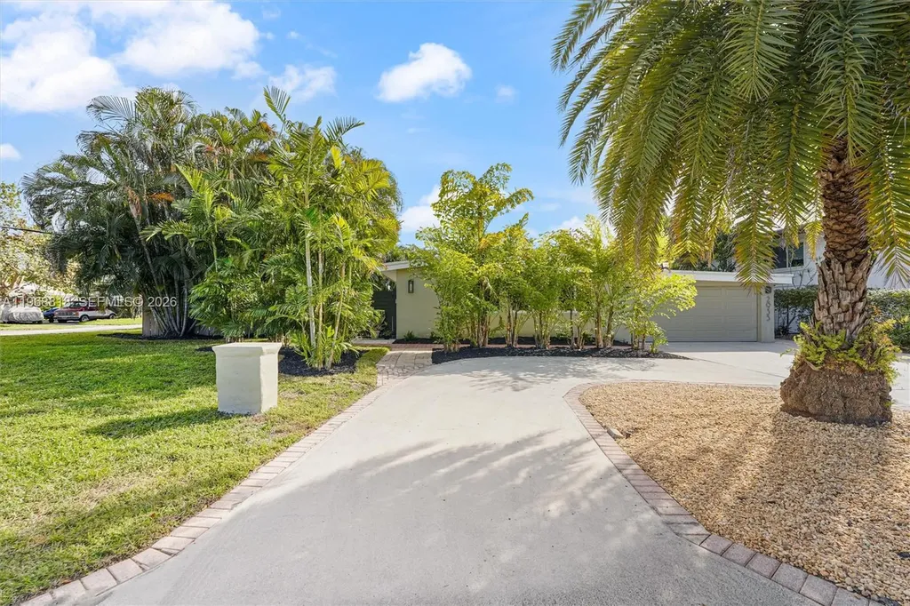 2935 NE 21st Terrace Fort Lauderdale FL 33306