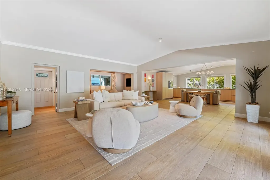 2935 NE 21st Terrace Fort Lauderdale FL 33306