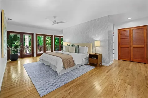4140 Bonita Avenue Miami FL 33133