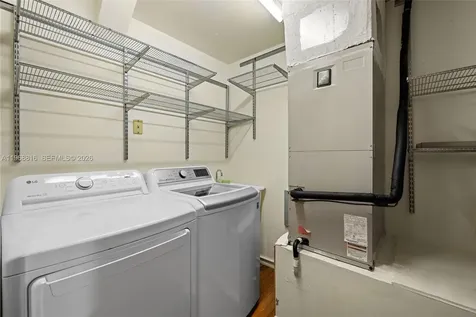 4140 Bonita Avenue Miami FL 33133
