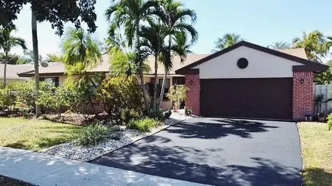 701 Blue Ridge Way Davie FL 33325