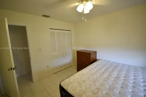 701 Blue Ridge Way Davie FL 33325