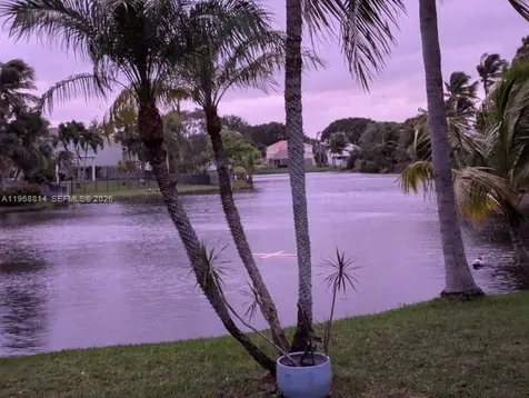 701 Blue Ridge Way Davie FL 33325