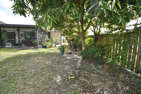 701 Blue Ridge Way Davie FL 33325