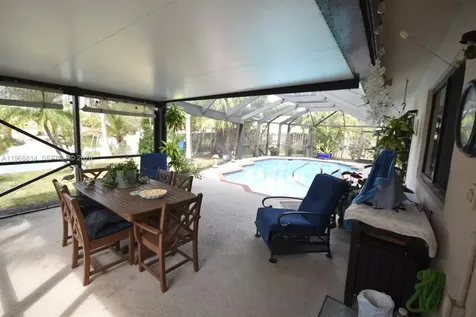 701 Blue Ridge Way Davie FL 33325