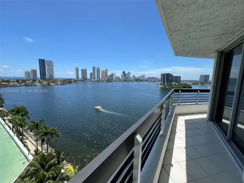 3530 Mystic Pointe Drive Aventura FL 33180