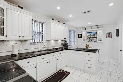 8084 Buttonwood Circle Tamarac FL 33321