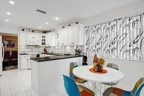 8084 Buttonwood Circle Tamarac FL 33321