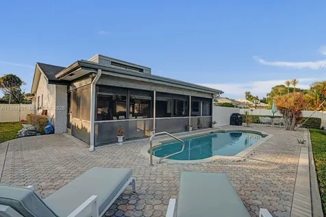 8084 Buttonwood Circle Tamarac FL 33321
