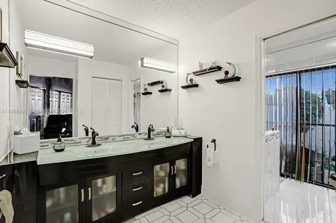 8084 Buttonwood Circle Tamarac FL 33321