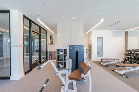3900 Alton Road Miami Beach FL 33140