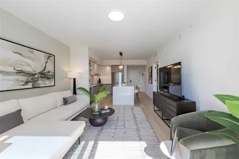 3900 Alton Road Miami Beach FL 33140